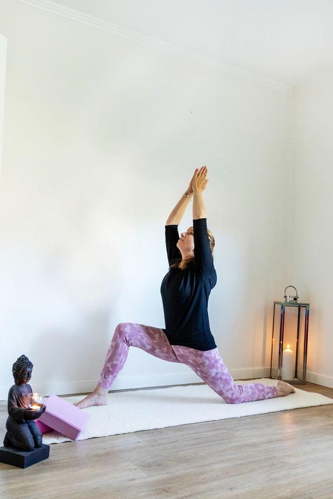 Sanftes Yoga bei Stress mit Anna Dittmer
